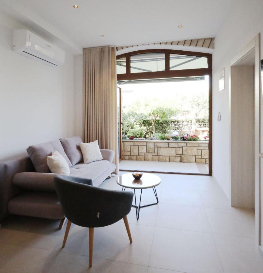 Apartments Maestral เมดูลิน ภายนอก รูปภาพ