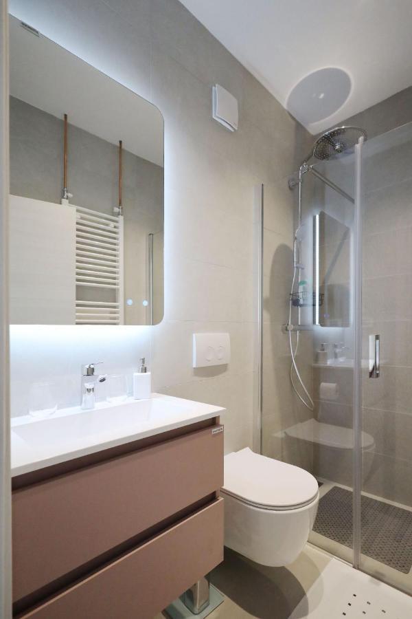 Apartments Maestral เมดูลิน ภายนอก รูปภาพ
