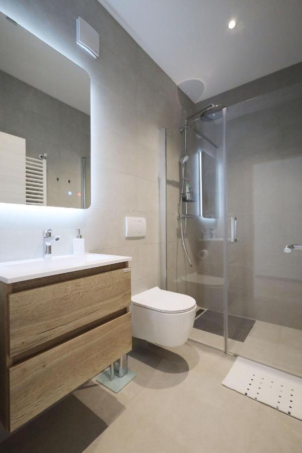 Apartments Maestral เมดูลิน ภายนอก รูปภาพ