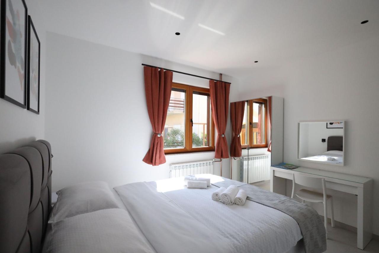 Apartments Maestral เมดูลิน ภายนอก รูปภาพ
