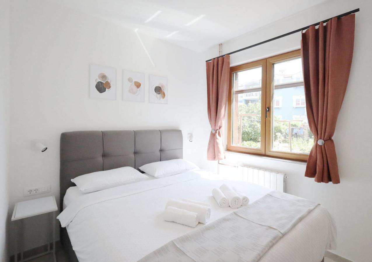 Apartments Maestral เมดูลิน ภายนอก รูปภาพ